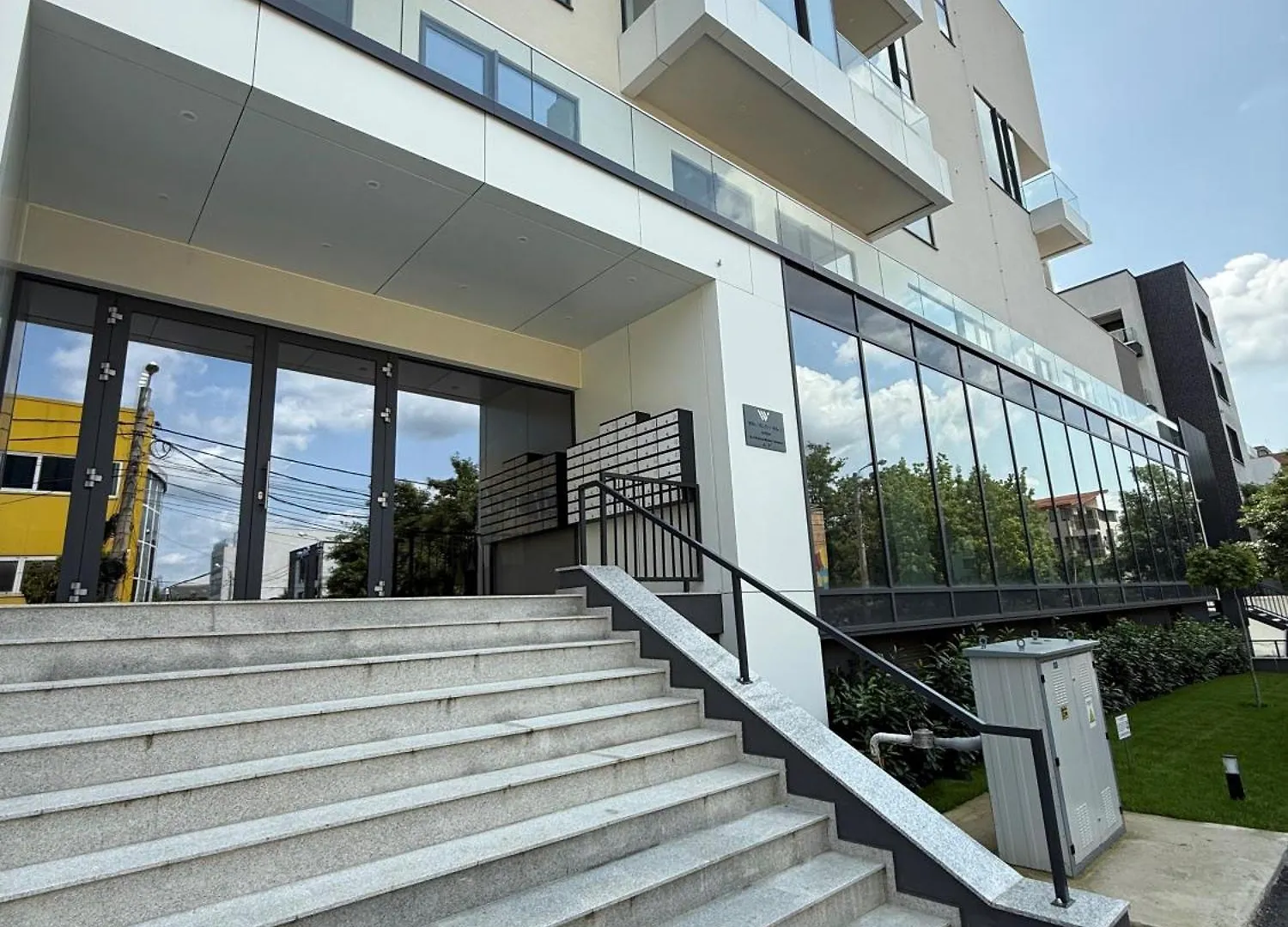 Walter Loft Luxury Residence- Self Check-In & Underground Parking Bucharest